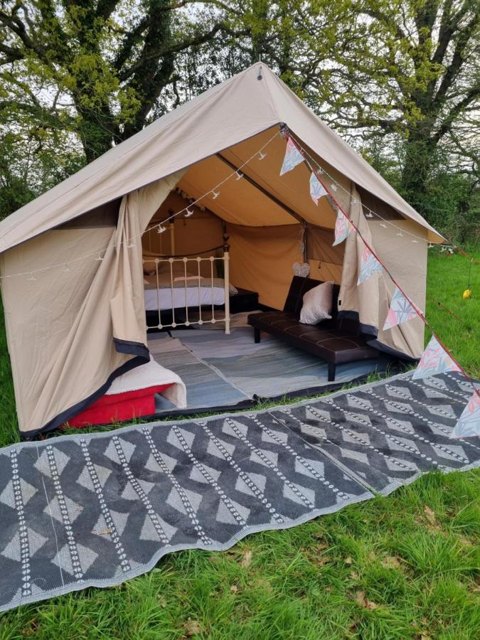 Glamping In Style, Prospector Tent Crawley Kültér fotó